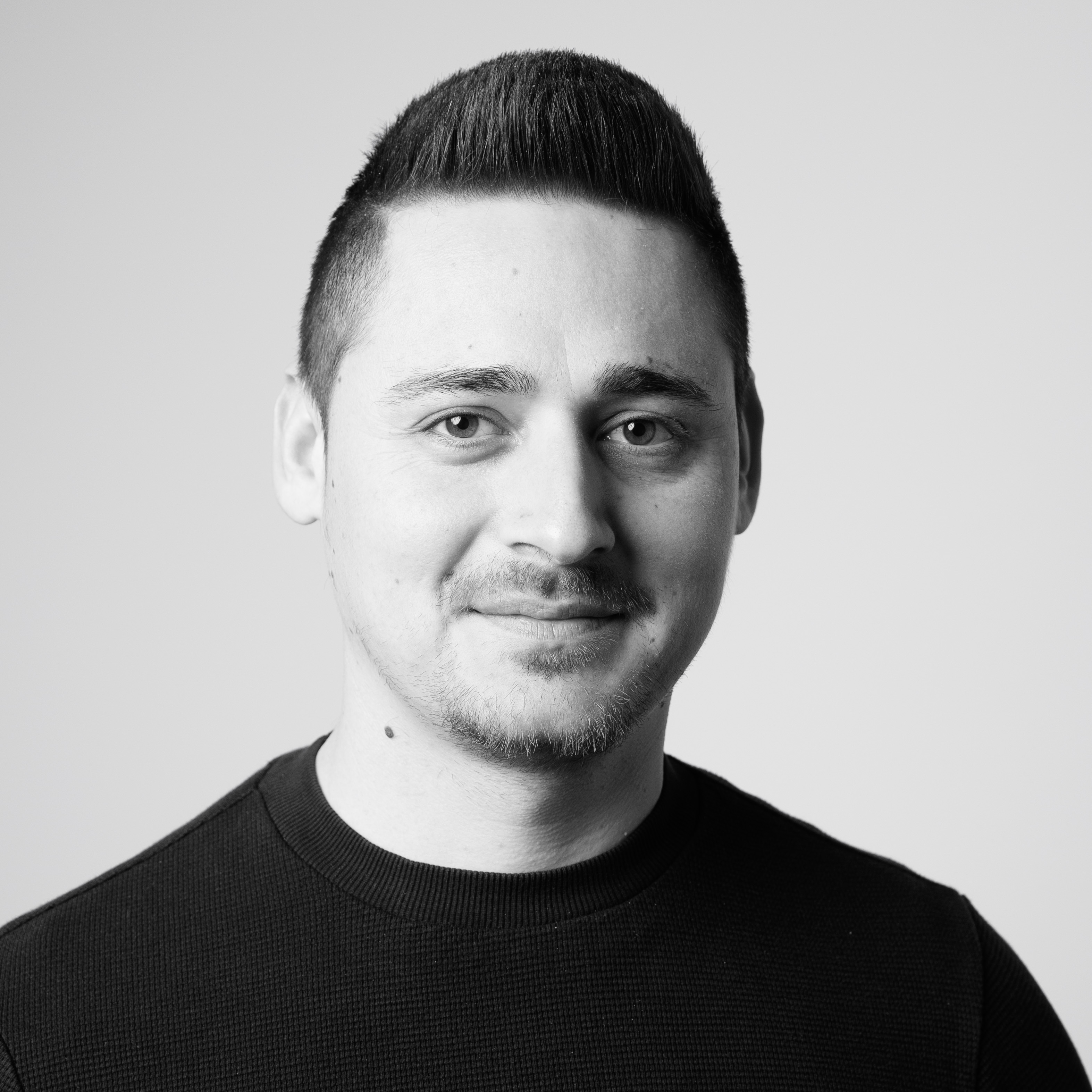 Profil Alexandru Gheorghe